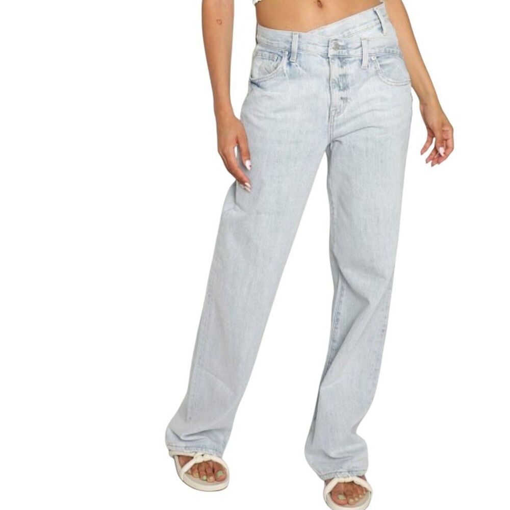 Pistola Jeans Women's 26 Light Wash Bobbie Crossover Slouchy Straight
